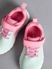 Mesh detail sports shoes