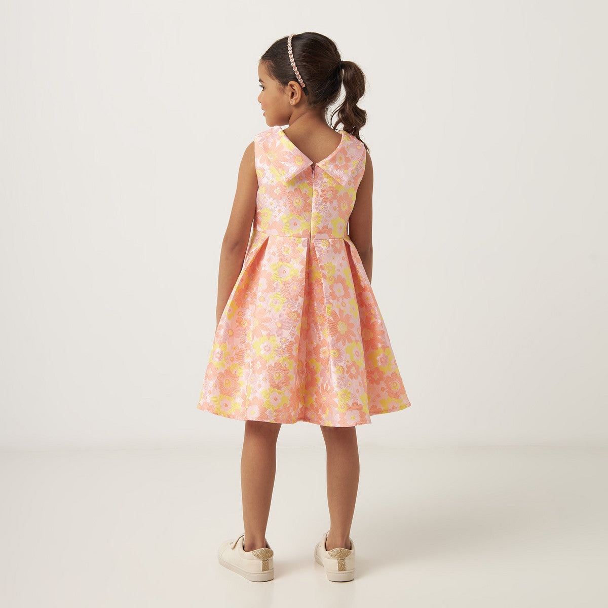 Floral print jacquard dress with boat neck and tie-up belt