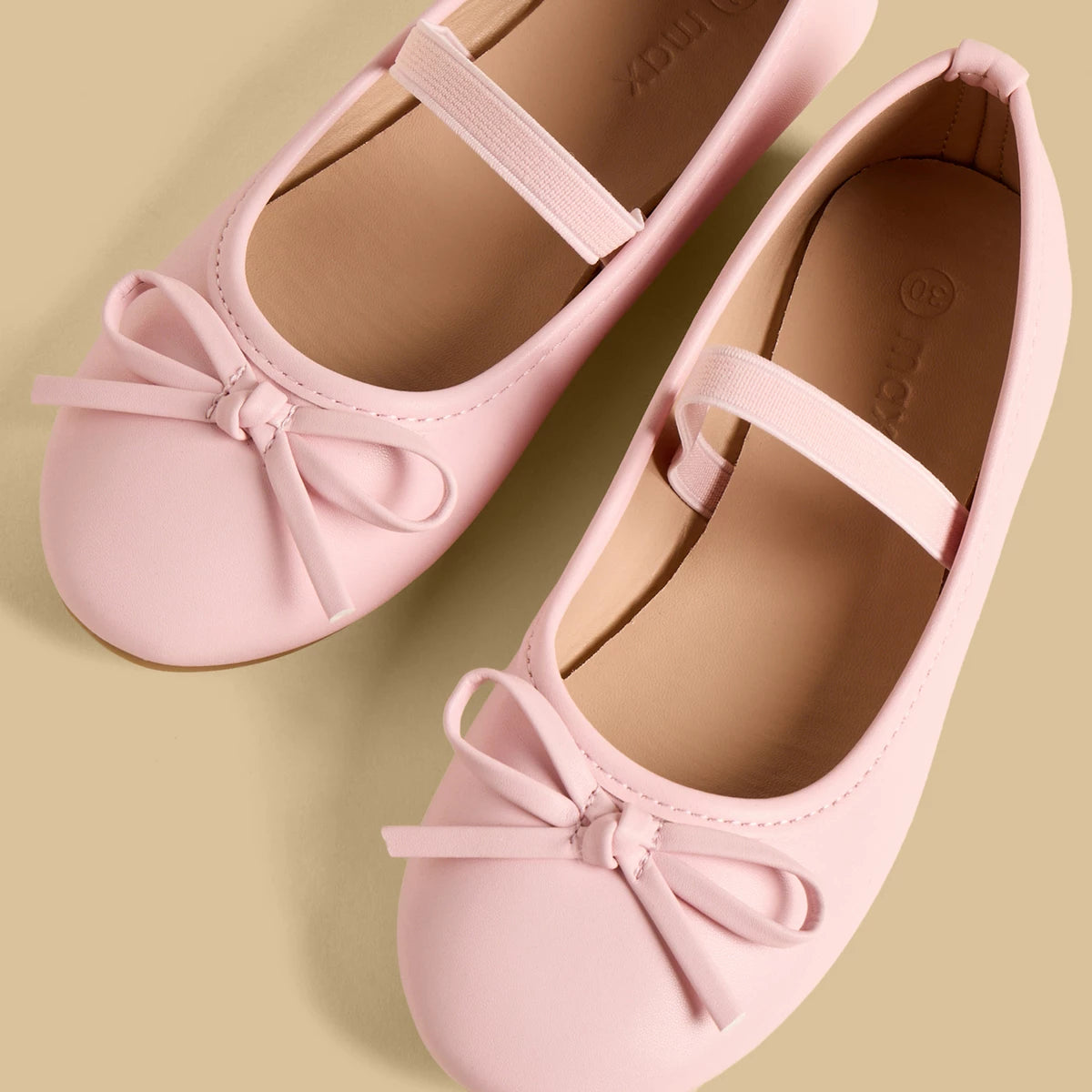 Bow accent ballerina shoes with Elasticated strap