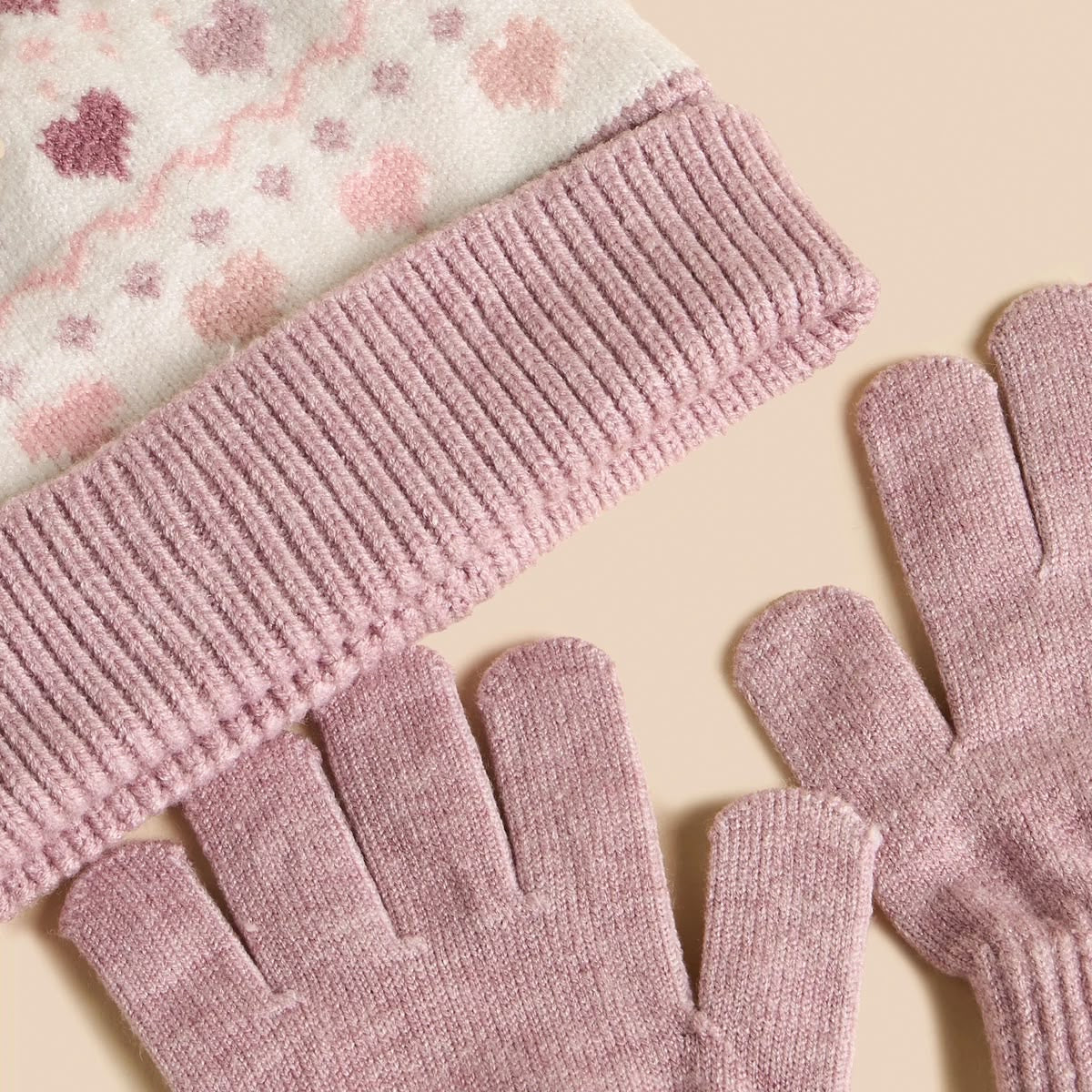 Heart print beanie cap with gloves