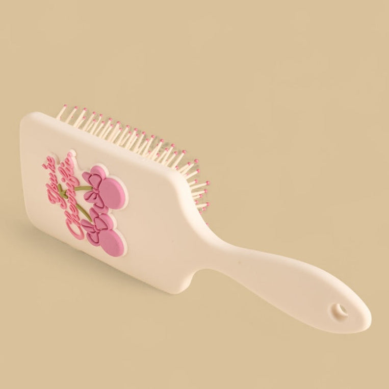 Max minnie mouse embossed hairbrush