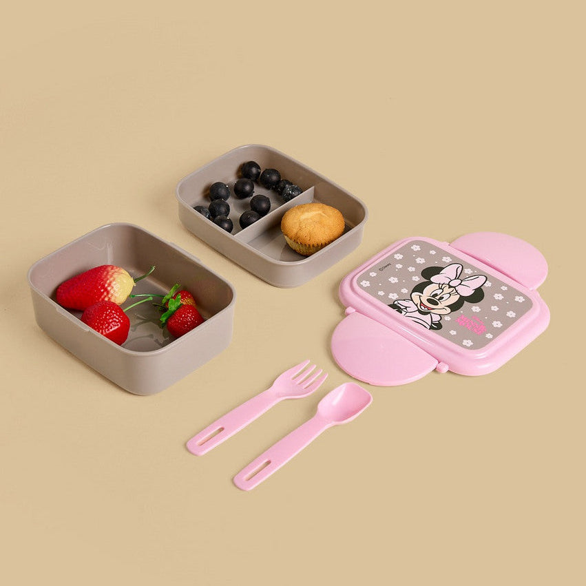 Minnie Mouse print lunchbox with fork