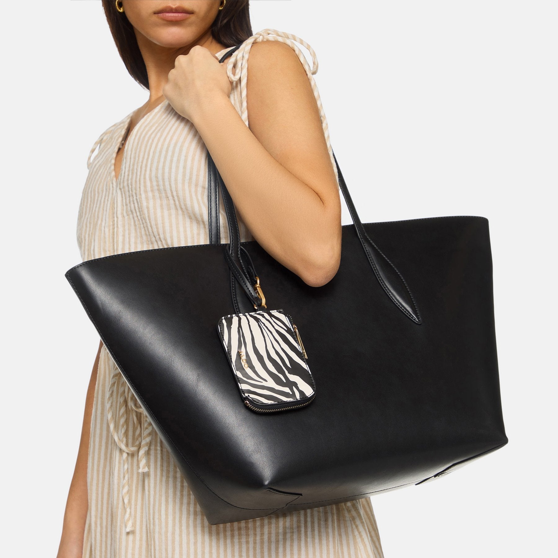 ALDO Pattani Women Textured Black Satchel Bag