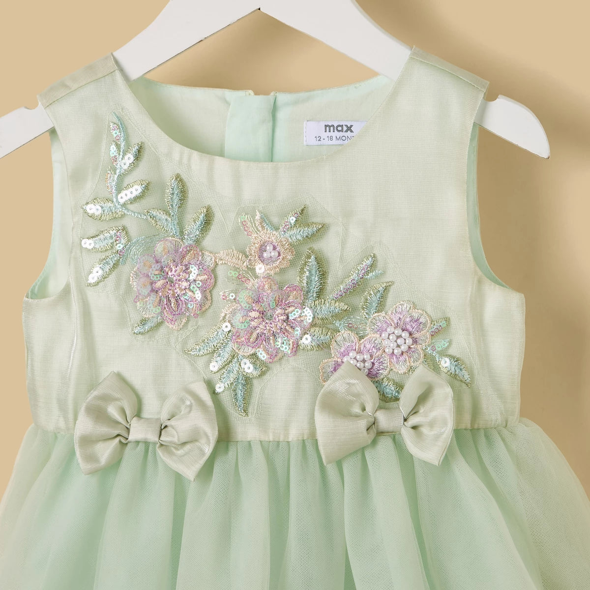 Floral 3D embroidered cotton dress