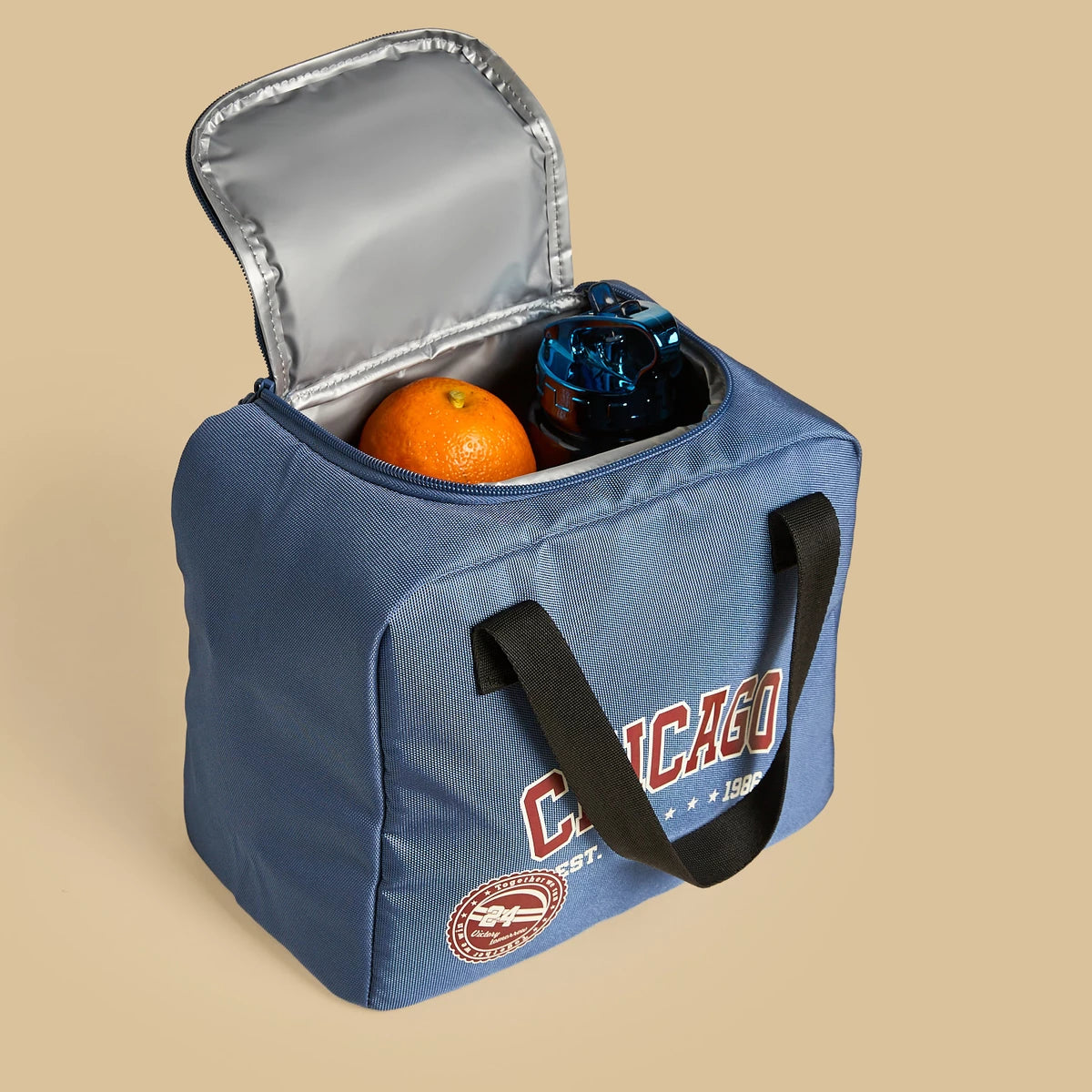 Printed lunch bag with zip closure