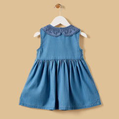 Applique detail sleeveless denim dress
