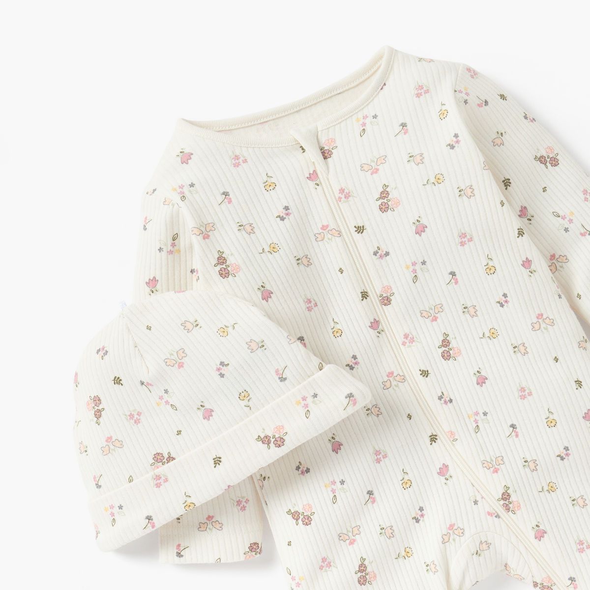 Juniors Floral Print Closed Feet Sleepsuit